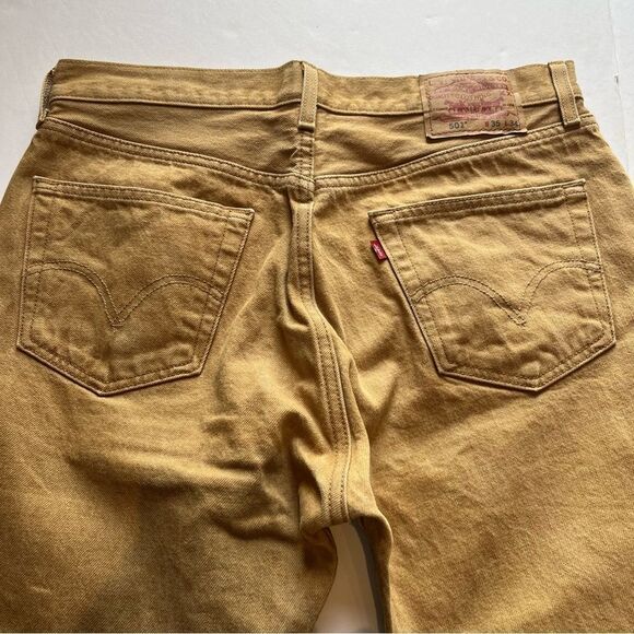 Levi's Men's Tan Jeans 501 Size 35 X 34 button fly 5 pocket Straight Leg - Picture 4 of 8